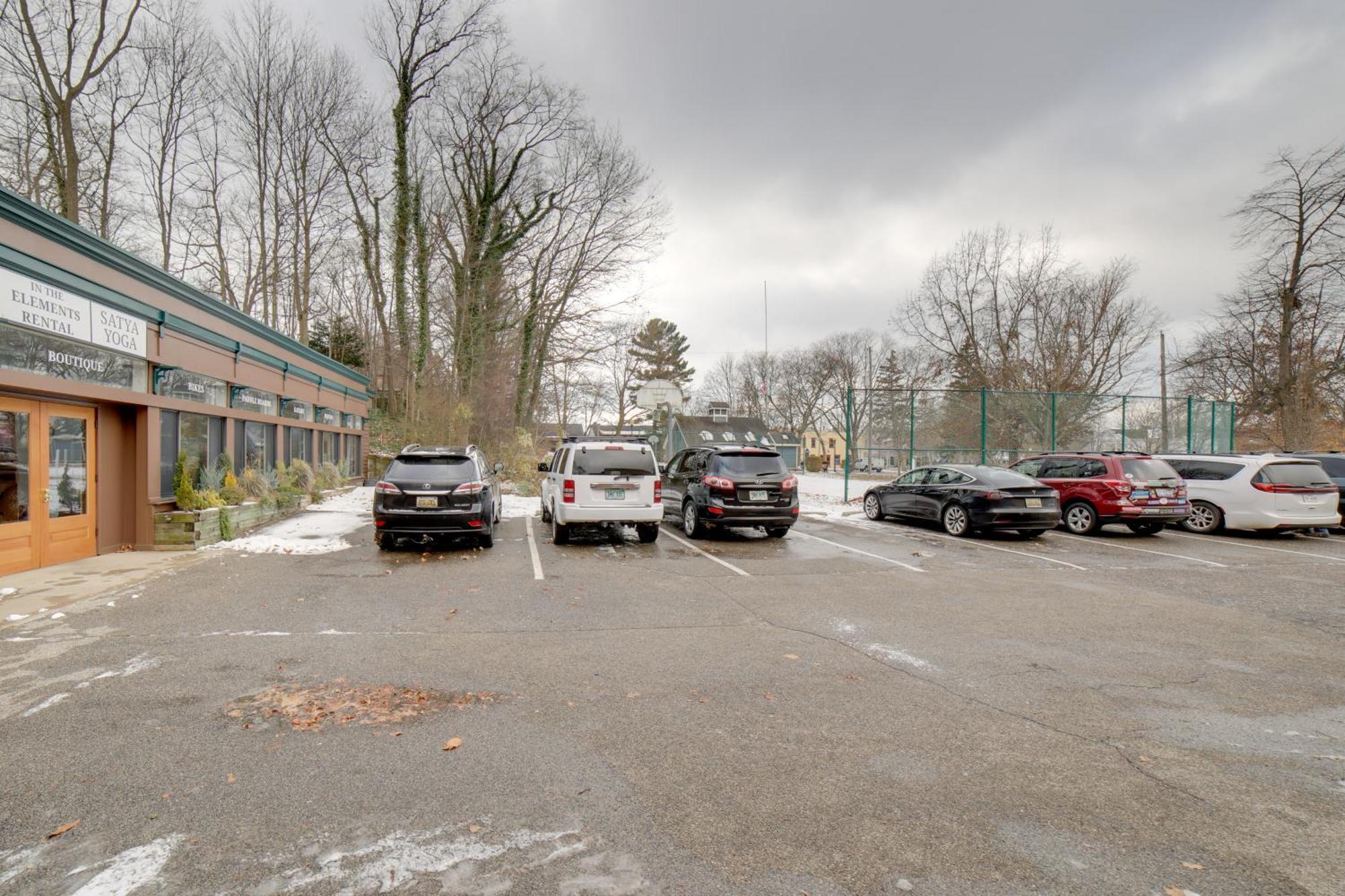 Walk To Water St And River Quaint Saugatuck Apt Exteriör bild